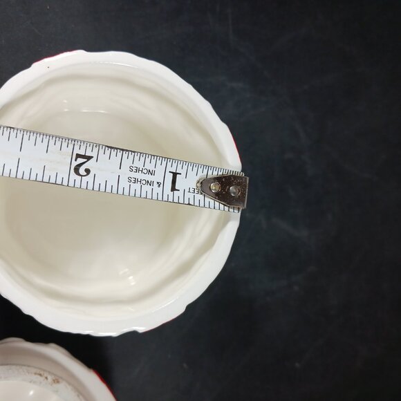 Vintage Lefton 70's Hand Painted Lidded Ceramic Holly Berry Trinket - Picture 7 of 9